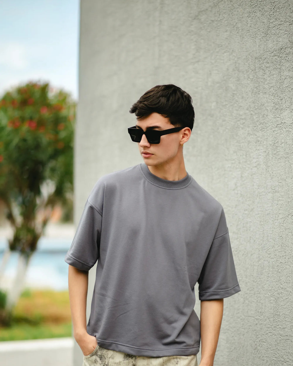 Camiseta Oversize Premium · Gris